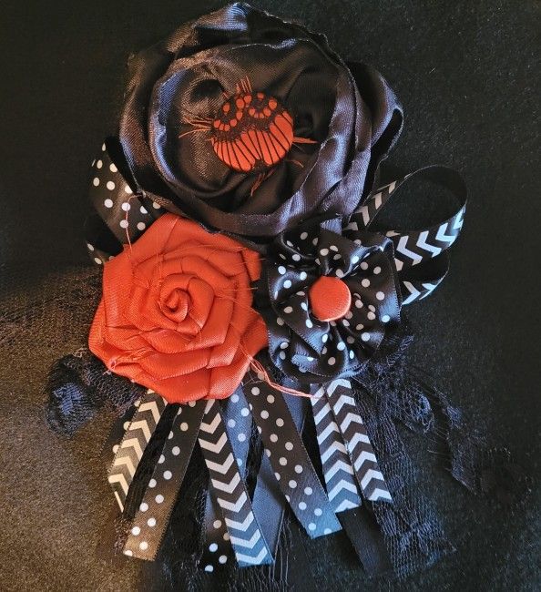 Black And Rust Flower Brooch
