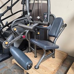 MATRIX LEG CURL EXERCISE FITNESS GYM EQUIPMENT WORKOUT 