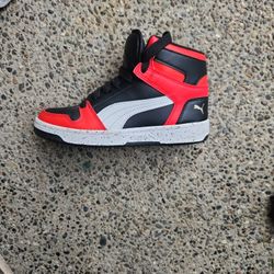 Puma Rebound Layup Sneakers