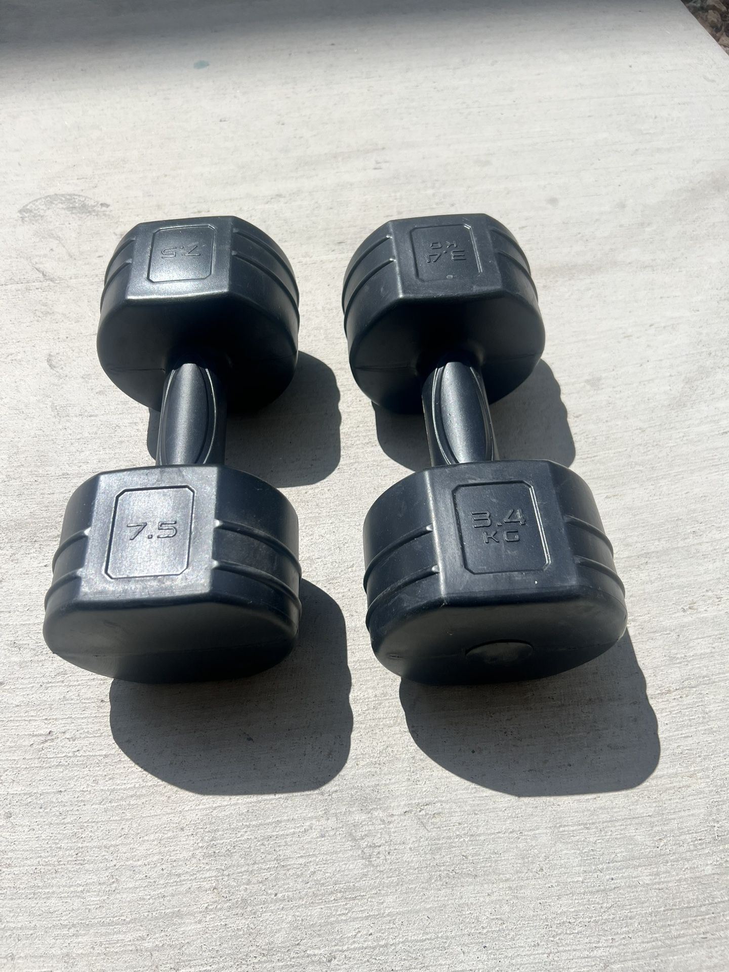 7.5 Lbs Dumbbell Set