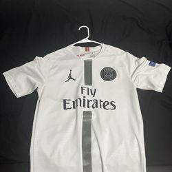 PSG Mbappe Jersey Size M