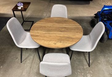 Table and 4 chairs