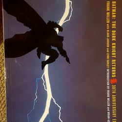 Batman: The Dark Knight Returns (30th Anniversary)