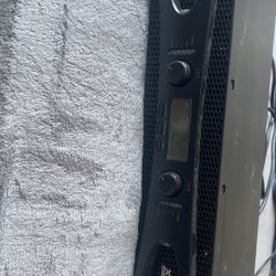 Crown XLS 1002