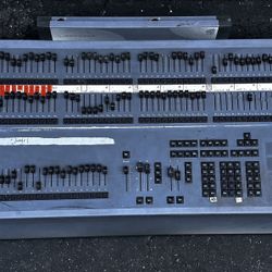 ETC Express 48/96 Lighting Control Console (NO POWER SUPPLY) CG00Y28