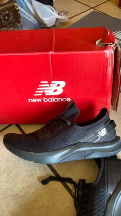 New Balance DynaSoft Nergize Sport V2 Cross Trainer, Black Grey, Size 9