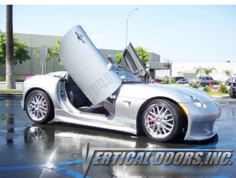 Pontiac Solstice 06-10 Vertical Doors Inc. Bolt-On Lambo Kit