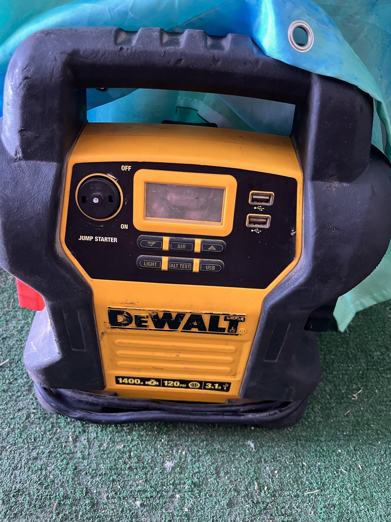 Dewalt Jump Starter for Sale in Clearwater, FL OfferUp