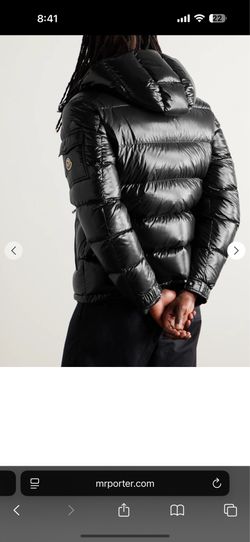 Selling this exact moncler jacket I  don’t post a picture because I have it on my other house but if we get to a deal I will go to my other house and 