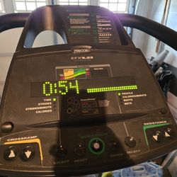 Elliptical Machine. Precor EFX 5.23 