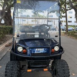 2015 EZ-GO TXT Golf Cart