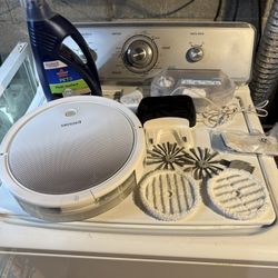 Bissell SpinWave Pet Robot, 2-in-1 Wet Mop and Dry Robot Vacuum, WiFi Connected