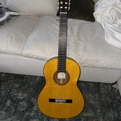 Yamaha Trans Acoustic Guitar 