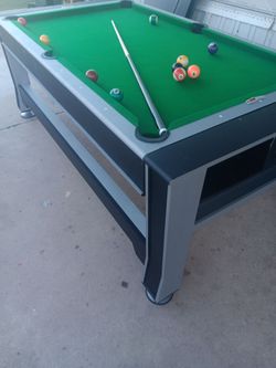Pool table