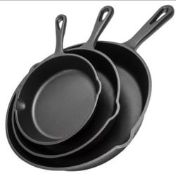 Premium set of 3 Cast Iron Skillet Set - Non-Stick Skillet with Drip Spout. Brand new
