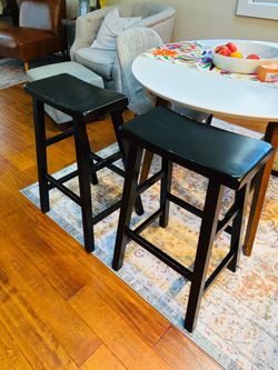 Kitchen bar stools