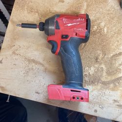 Milwaukee Impact Drill 