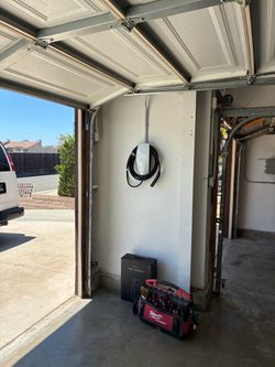 Tesla wall connector EV car charger outlet nema 1450 level 2