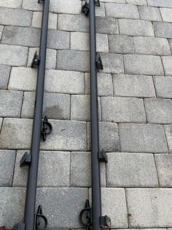 Ram adjustable cargo rails