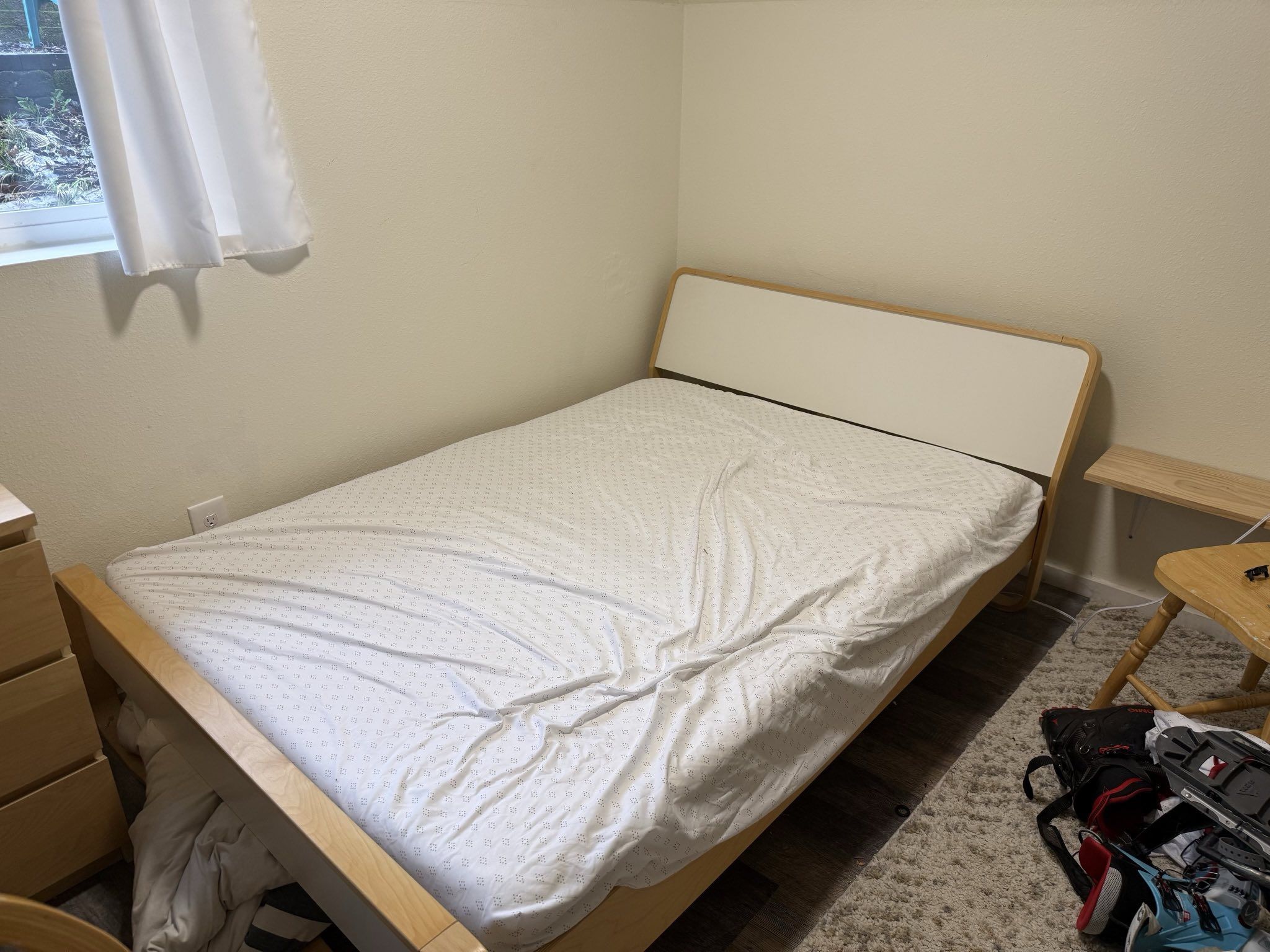 Full Size Bed Frame And Mattress
