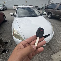 Llaves De Autos / Car Keys And Remotes 