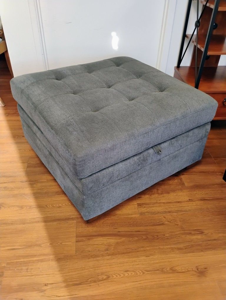 Storage Ottoman 