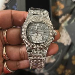 Bust Down Watch Moister