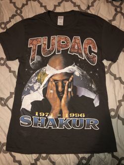 Exclusive Tupac Shirt Size Small from Effn Clothing