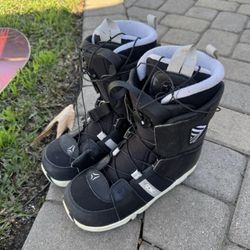 Snow Boots 