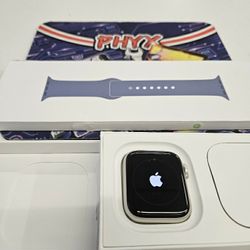 44mm Apple Watch SE (Gen 2) Starlight Aliminum GPS A2723 G41R297DSQ $260