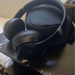 beats solo 4