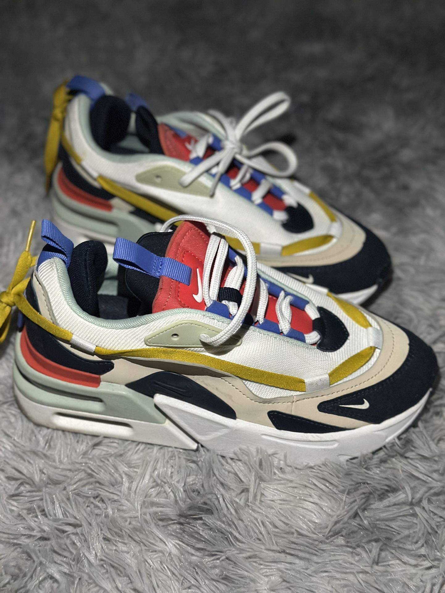 Nike Platforms