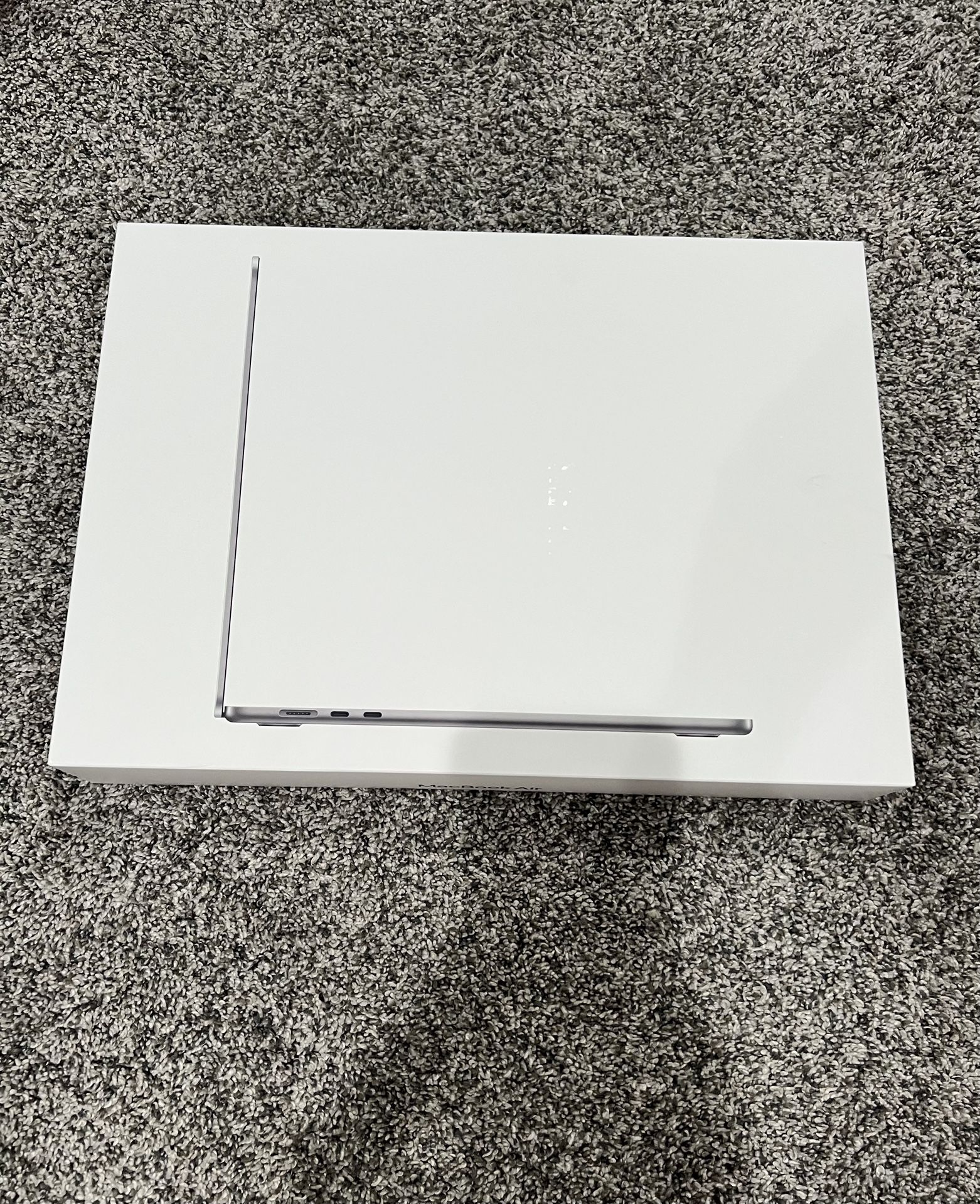 MacBook Air (15”,2024 M3 Series) Unopened 