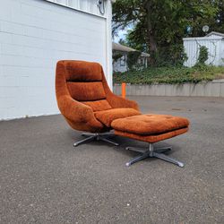 Mid Century Modern Lounge Chair and Ottoman 