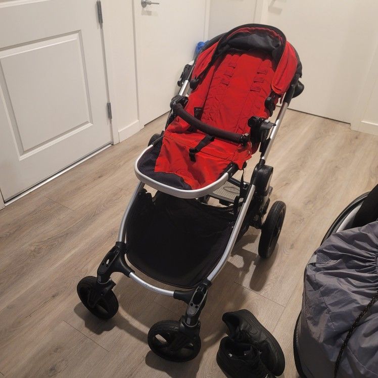 Stroller With Piggy Back