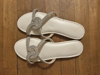 White sequence shoe