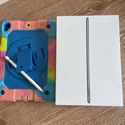 iPad 9th Generation New Open Box with Kids protective case and Pencil 