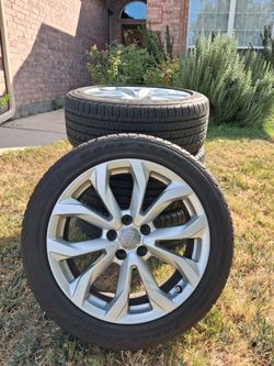 Set Rim and tire 245/45R18