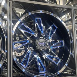 Fresh rims > Ugly scratches. 🛠️ ​Did the curb win the battle? Don’t drive around with damaged wheels. We’ve got full sets starting at $[Price] 