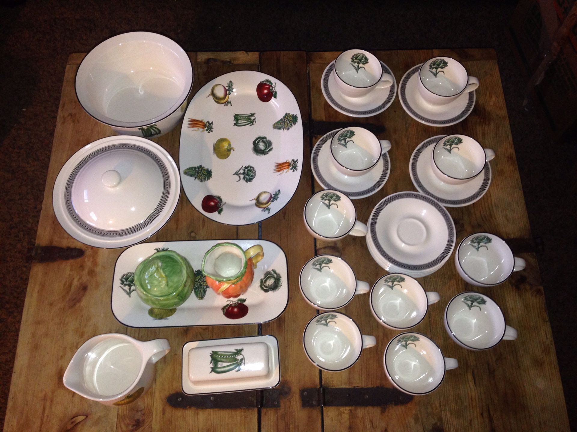 New Pfaltzgraff Farmers Market 30 piece dish set
