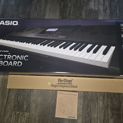 Casio Electronic Keyboard 