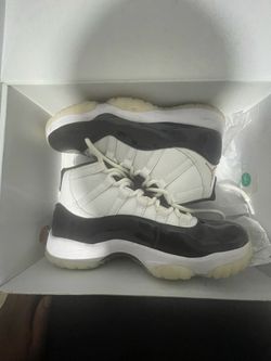 Retro 11 Gratitudes (Size 9.5)
