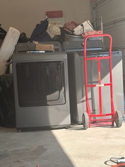 LG Washer and Dryer Set