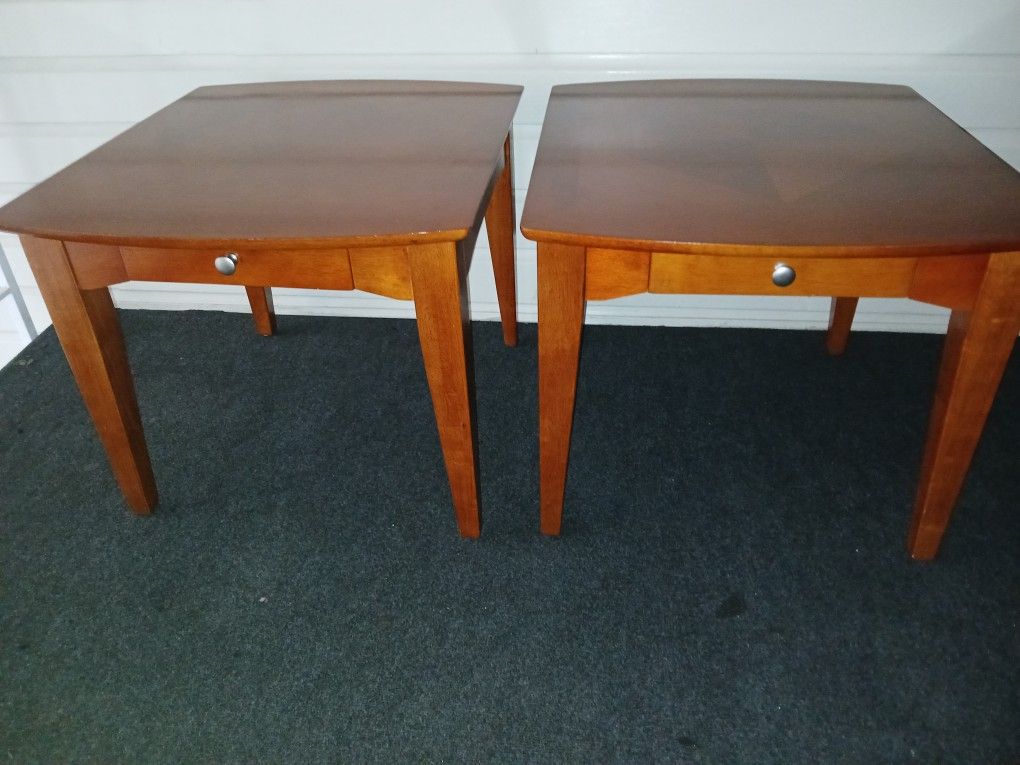 Set Of Matching End Tables With a Drawer