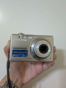 Olympus FE-230 Digital Camera 📸