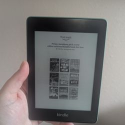 Kindle Paperwhite (10 Generation)