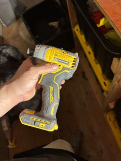 Dewalt Atomic