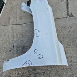 Gmc Yukon Left Fender Oem