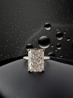 4.20 Carat Radiant shape Diamond Ring 💍