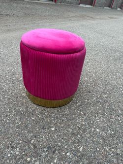 Pink ottoman